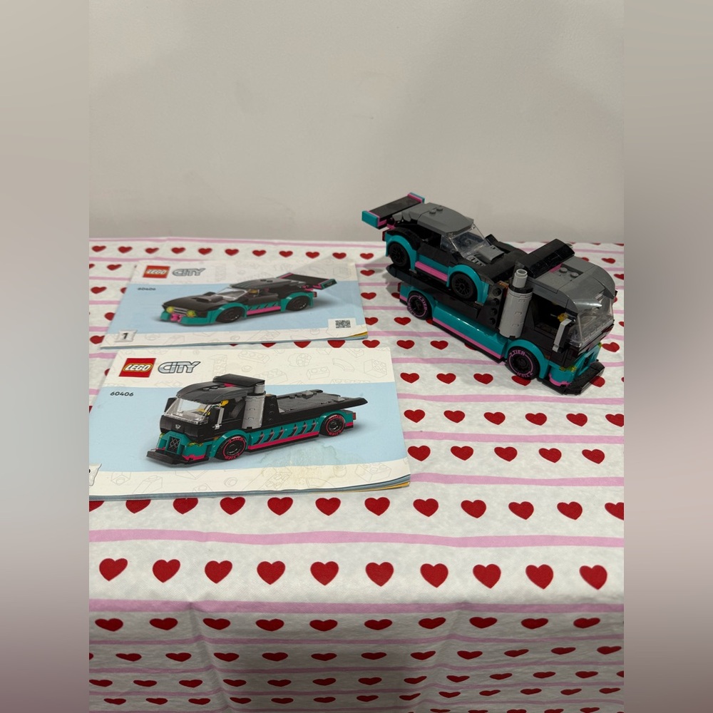 LEGO City 60406 Transporter Truck - Black and Teal